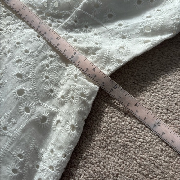 White Dress - All in Favour - Picture 4 of 4